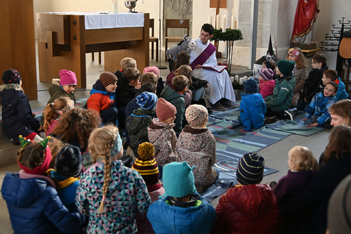 Gottesdienst für Familien mit kleinen Kindern. Advent 2022